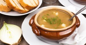 Uncovering the Significance of French Onion Soup in French Culture